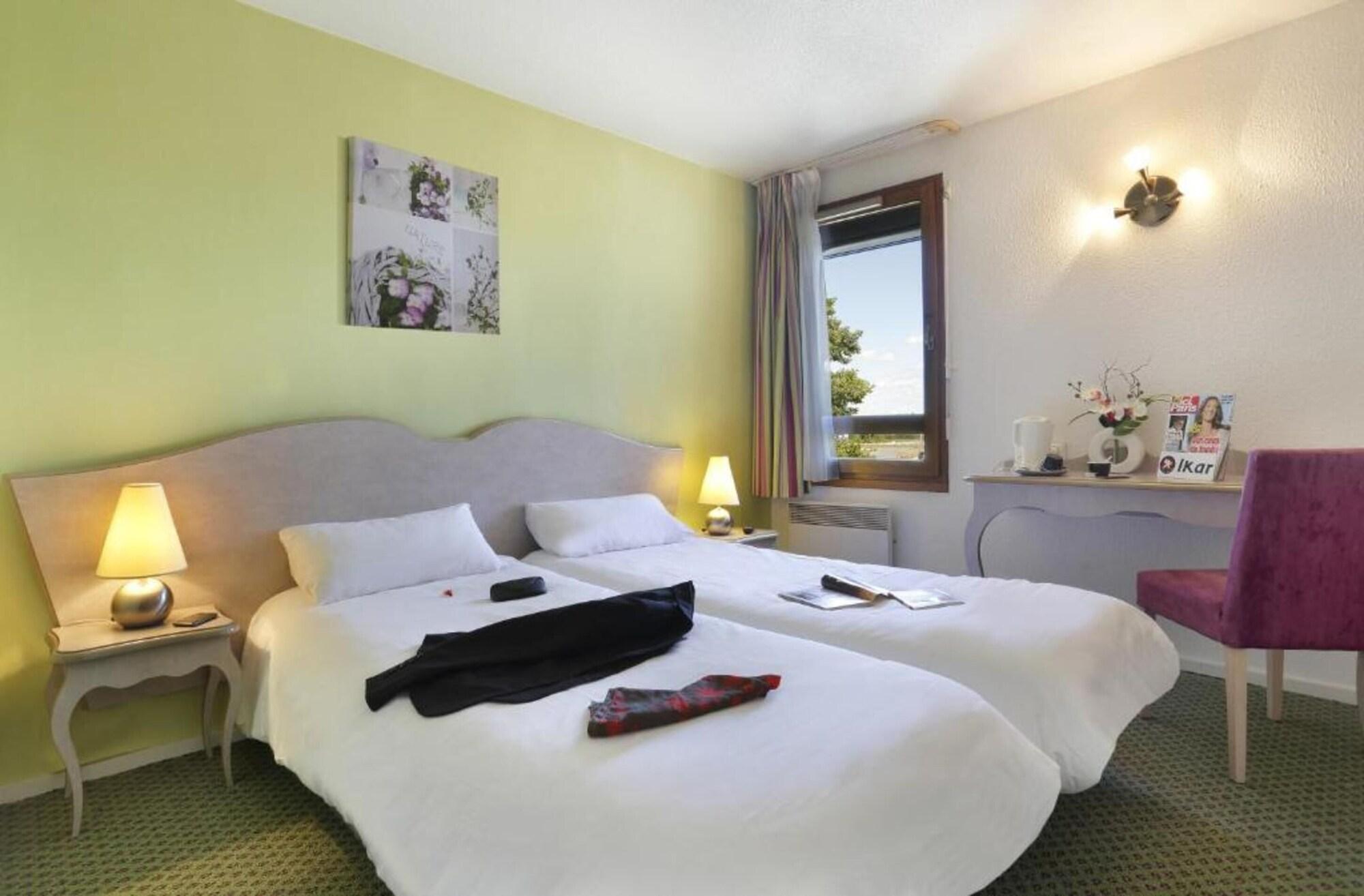 Ikar - Fasthotel Blois Exterior photo